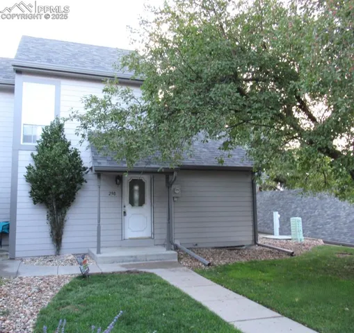 $300,000 | 290 Cobblestone Drive, Colorado Springs, CO 80906