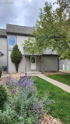 $300,000 | 290 Cobblestone Drive, Colorado Springs, CO 80906