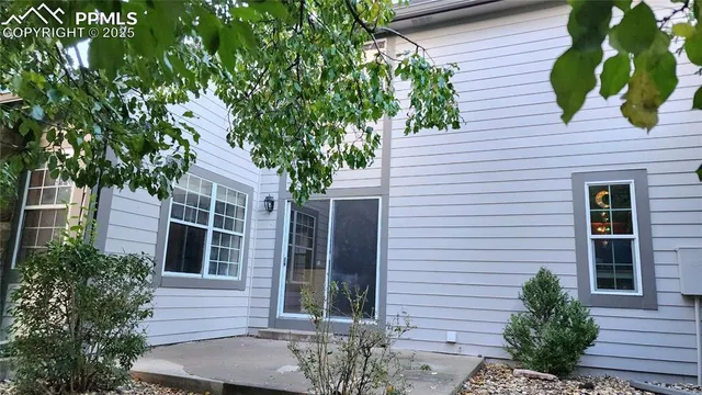 $300,000 | 290 Cobblestone Drive, Colorado Springs, CO 80906