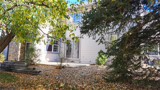 $300,000 | 290 Cobblestone Drive, Colorado Springs, CO 80906