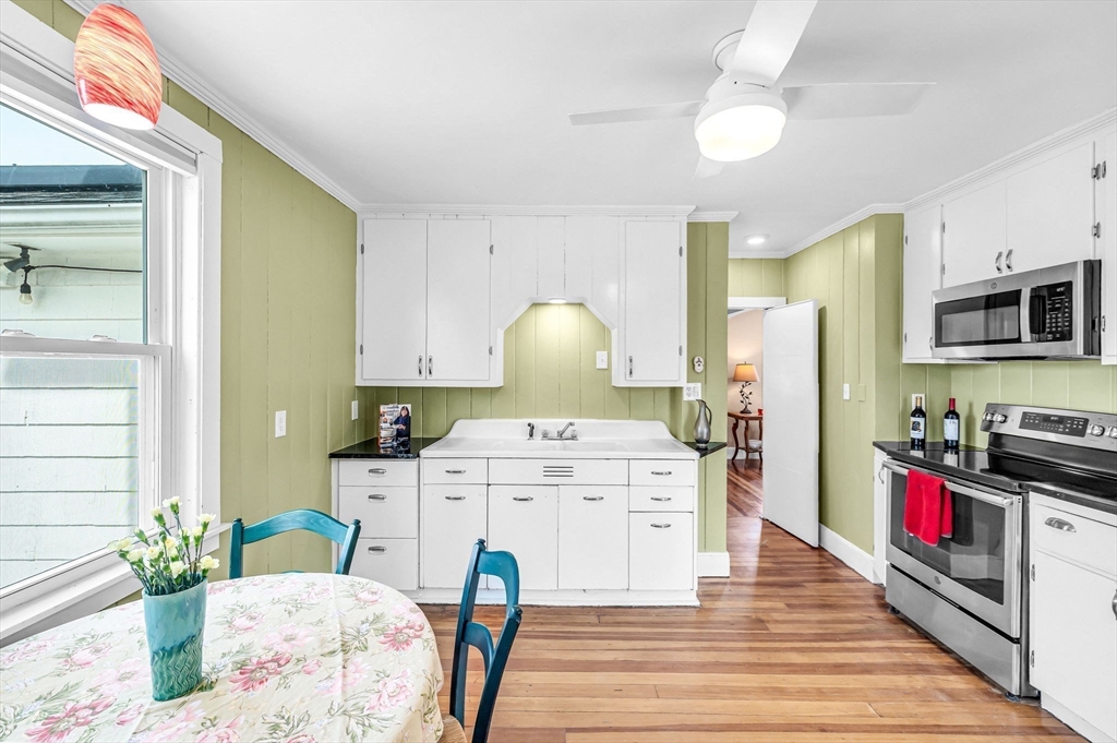 83 Bliss Road Longmeadow, MA 01106 - Photo 19 of 42