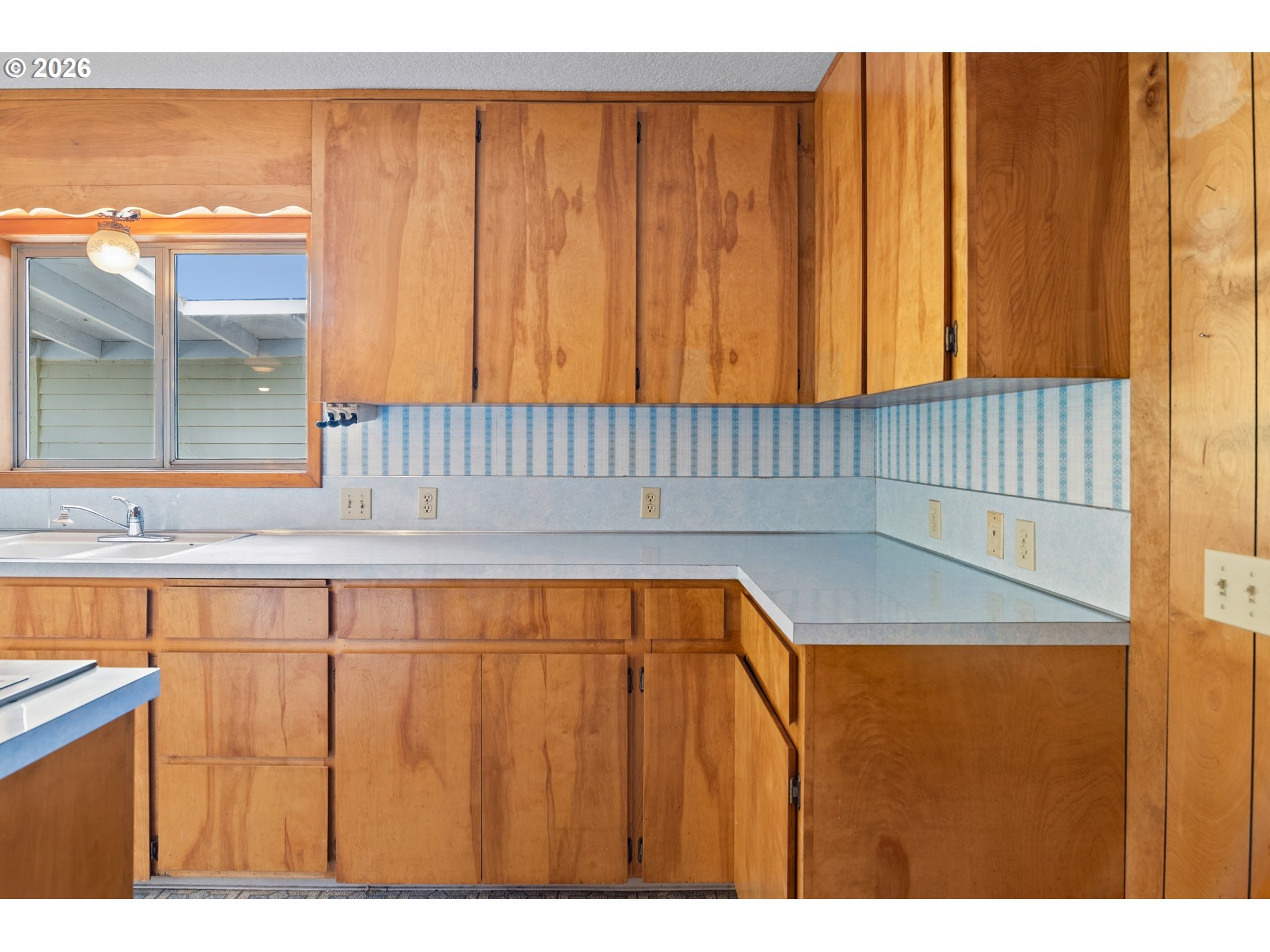 63533 Flanagan Road Coos Bay, OR 97420 - Photo 16 of 43