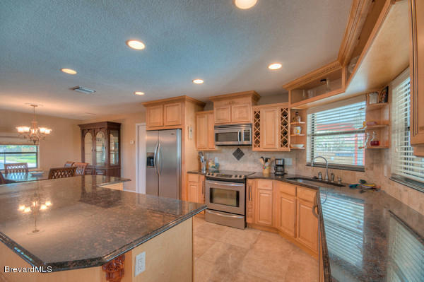 3070 Rio Pino North Indialantic, FL 32903 - Photo 4 of 24 Photo 4