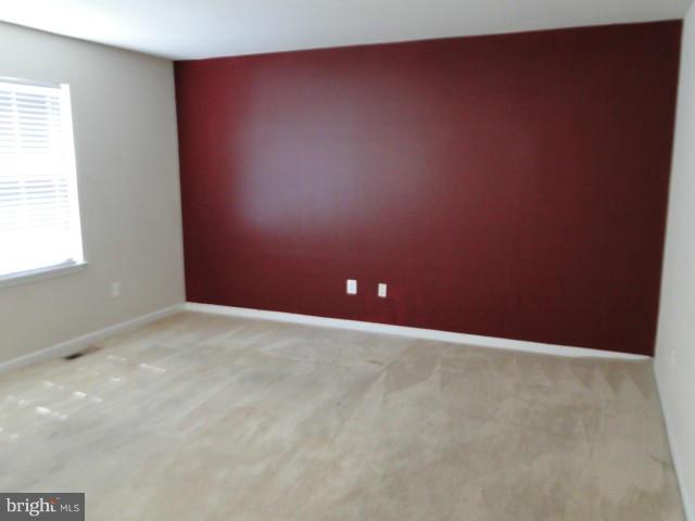 12510 Old Fort Road Fort Washington, MD 20744 - Photo 5 of 11 Family Room