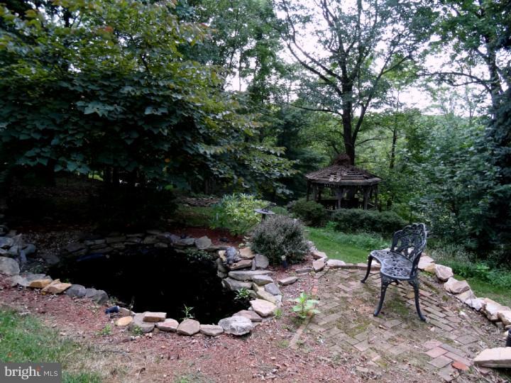 2030 Needhammer Road Pottstown, PA 19464 - Photo 5 of 25 Gallery Image 5