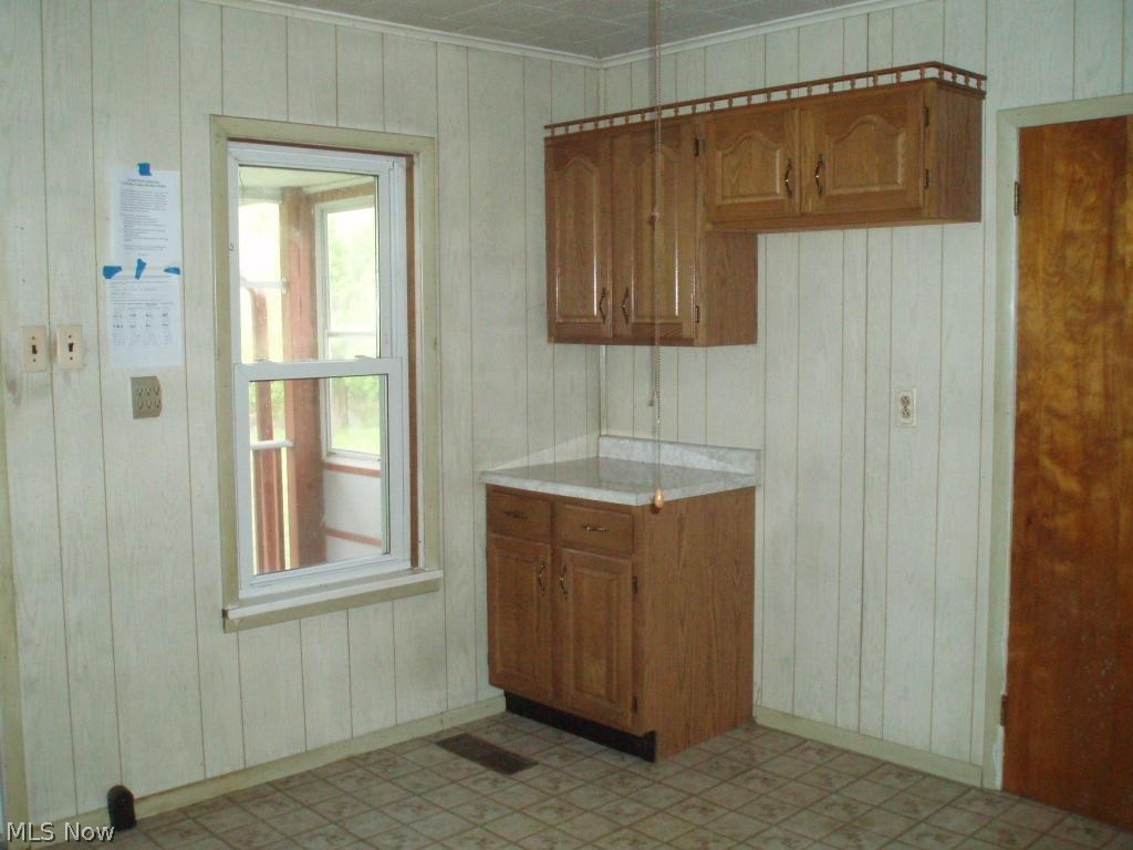 54209 Farr Road Bridgeport, OH 43912 - Photo 13 of 19 Gallery Image 13