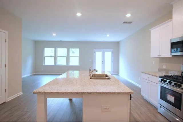 $2,600 | 6148 Lanier Harbor Landing, Buford, GA 30518