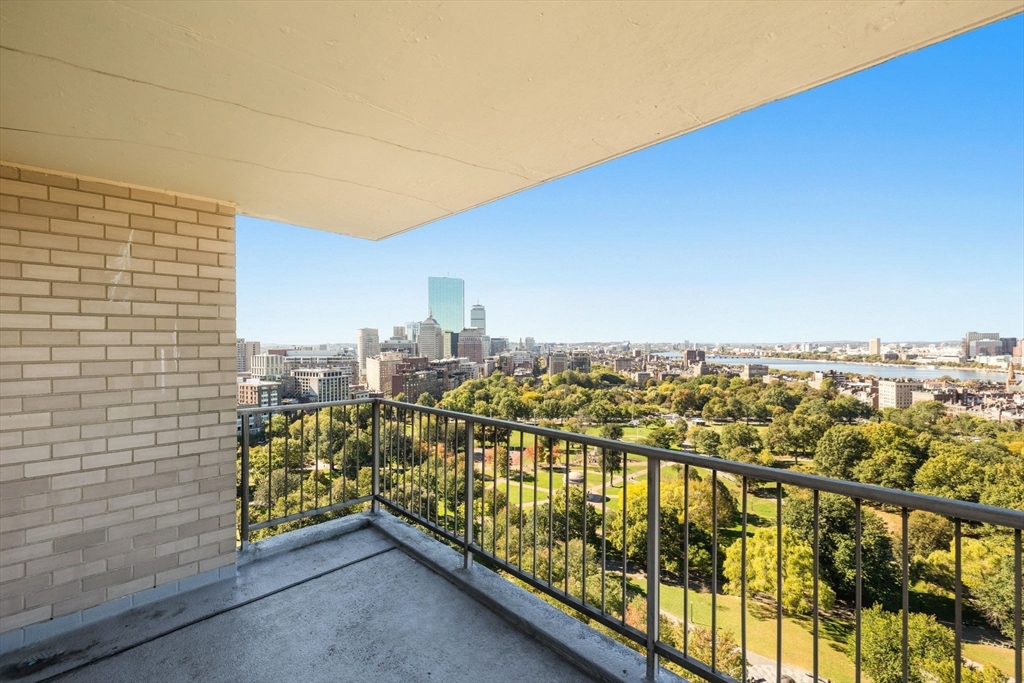 151 Tremont Street, Unit 24P Boston, MA 02111 - Photo 19 of 38 a view of city and ocean