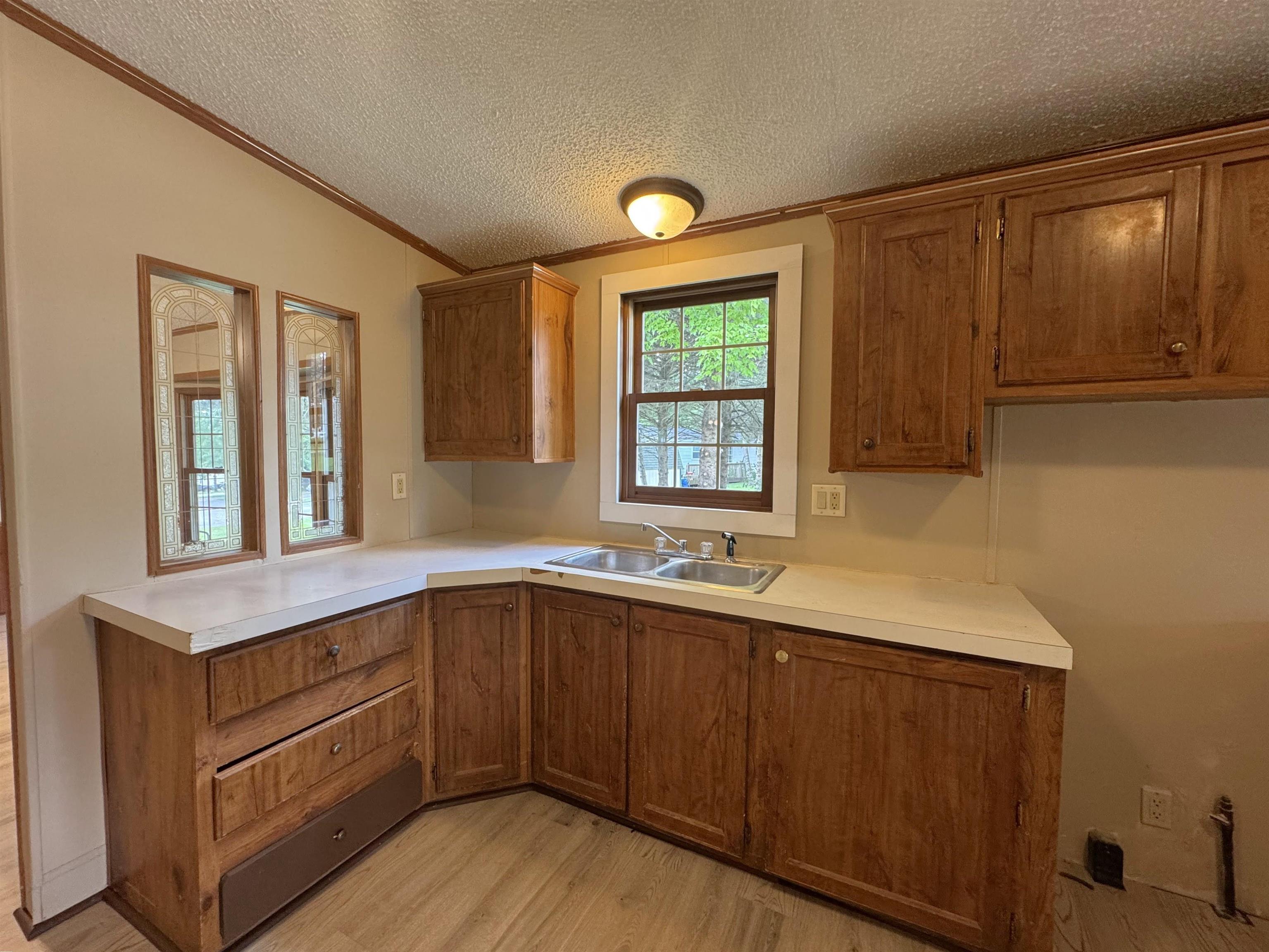 2018 Edgeview Drive Monroe, WI 53566 - Photo 18 of 30