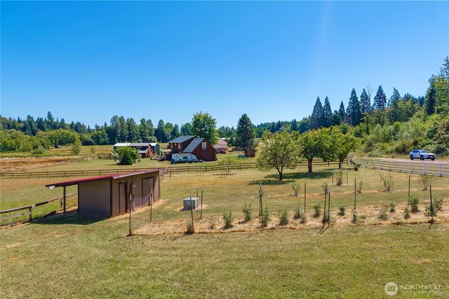 a view of a lake with houses
