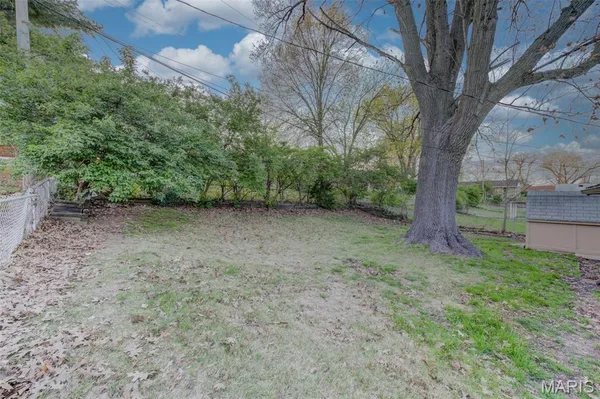 $124,900 | 9235 Filibert Drive, St. Louis, MO 63137