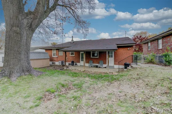 $124,900 | 9235 Filibert Drive, St. Louis, MO 63137