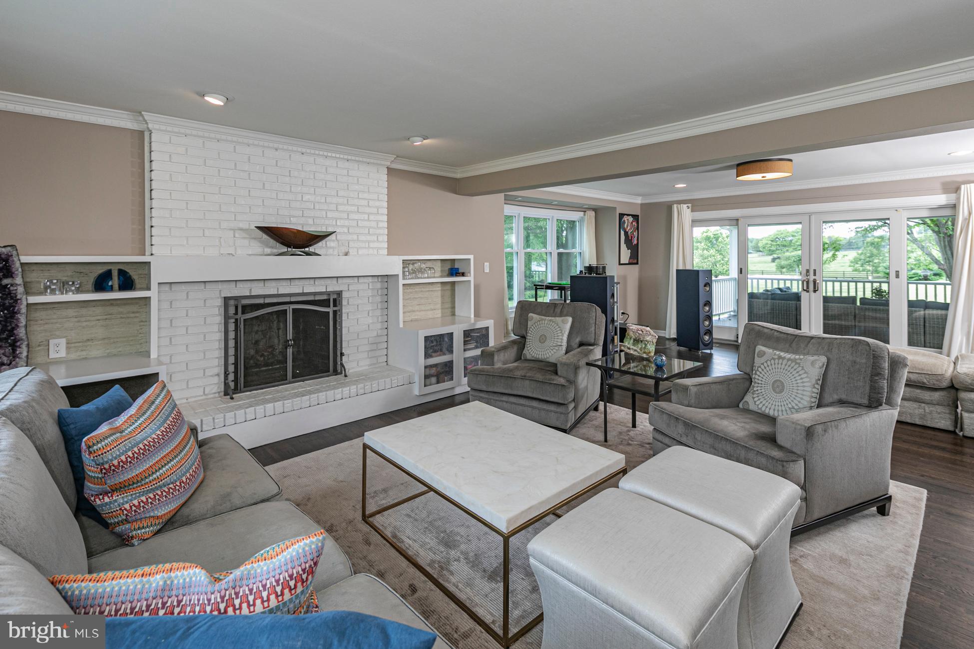 74 Burd Road Pennington, NJ 08534 - Photo 9 of 32