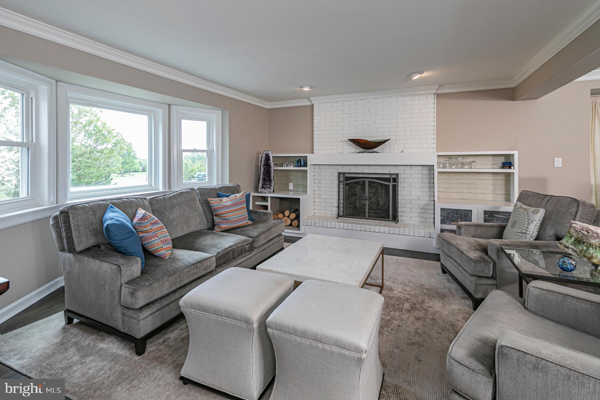 74 Burd Road Pennington, NJ 08534 - Photo 10 of 32