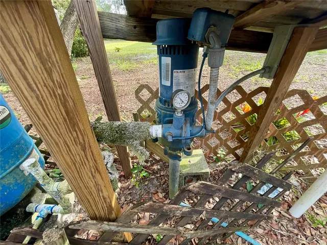 a picture of a window