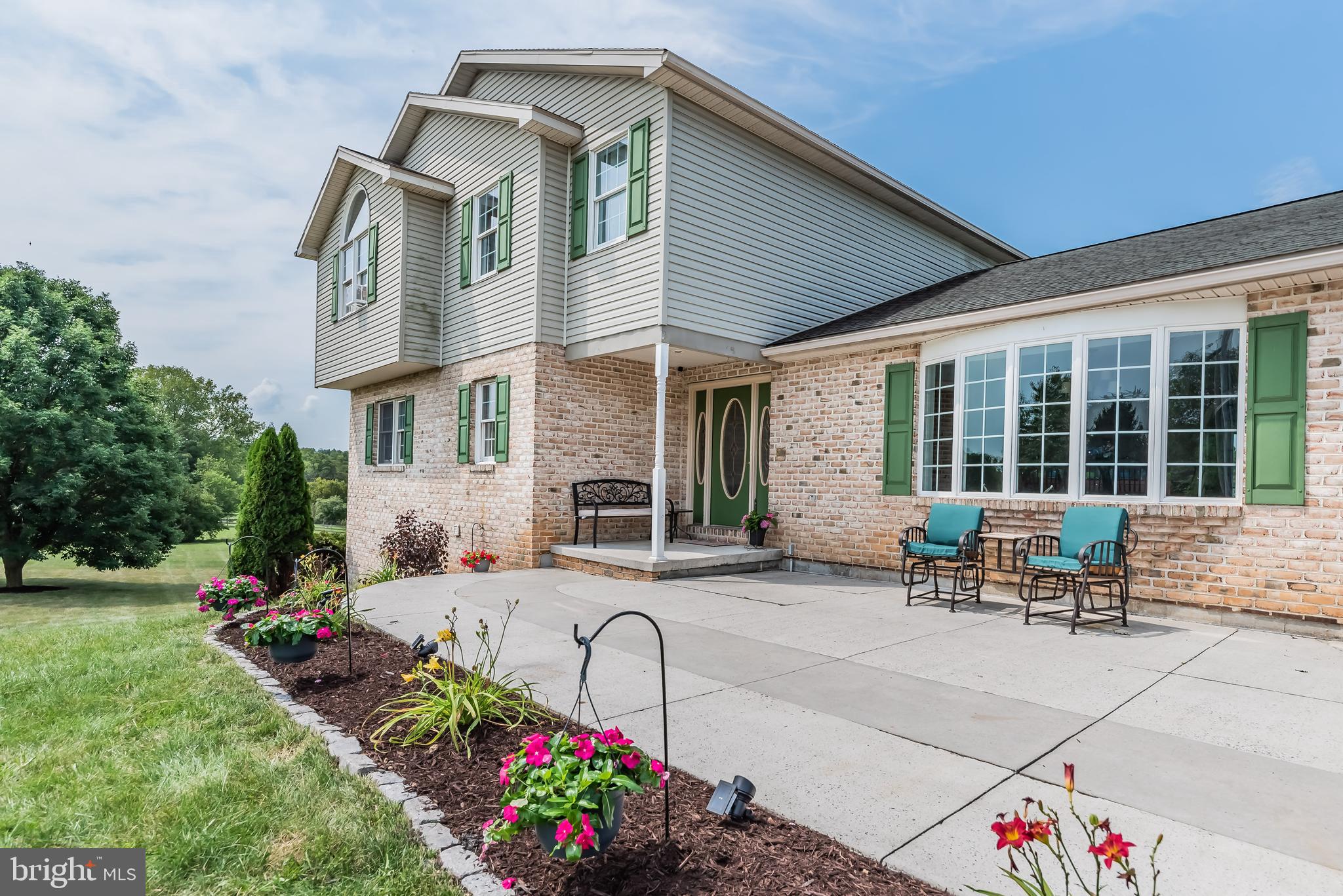 552 Crossroad School Road Carlisle, PA 17015 - Photo 4 of 74 Gallery Image 4