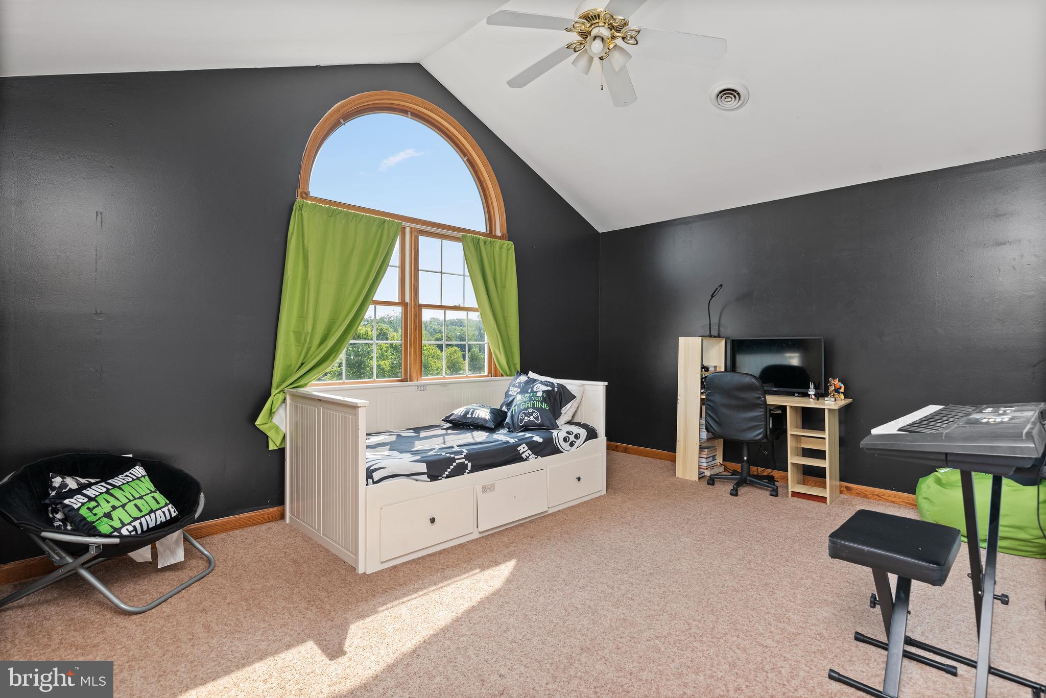 552 Crossroad School Road Carlisle, PA 17015 - Photo 63 of 74 Gallery Image 63