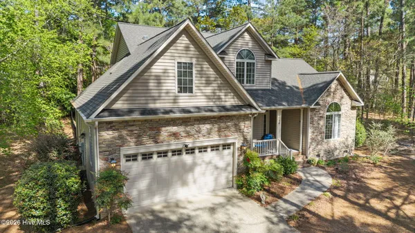 $440,000 | 120 Lake View Drive East, Pinehurst, NC 28374