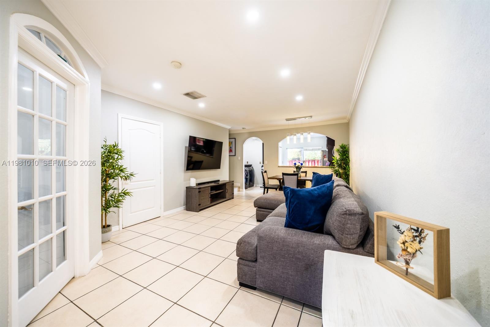 Hialeah Hialeah, FL 33018 - Photo 4 of 26