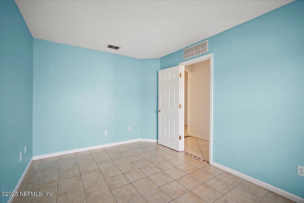 1672 Avenger Lane Jacksonville, FL 32221 - Photo 17 of 48 a view of an empty room