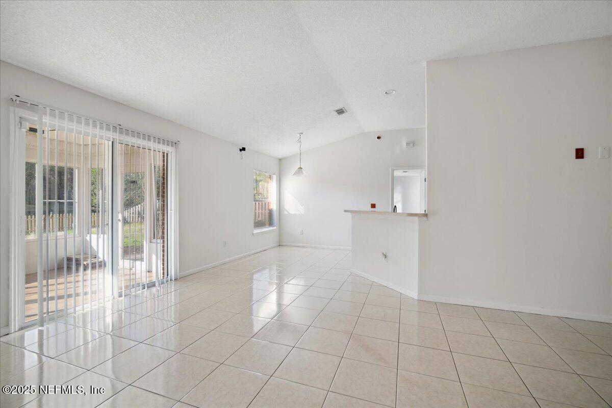 1672 Avenger Lane Jacksonville, FL 32221 - Photo 20 of 48 a view of an empty room