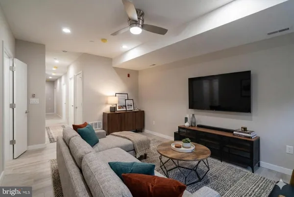 $1,575,000 | 762 South 15th Street, Philadelphia, PA 19146