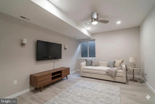 $1,575,000 | 762 South 15th Street, Philadelphia, PA 19146