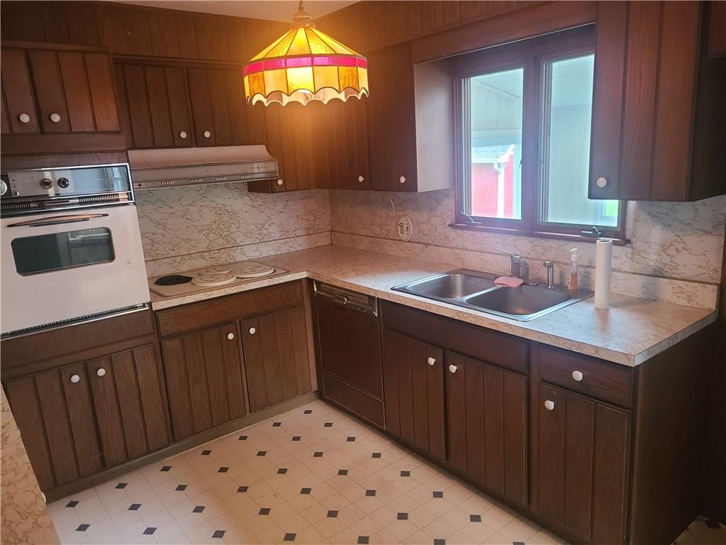 2254 Stoystown Road Friedens, PA 15541 - Photo 4 of 25 Gallery Image 4