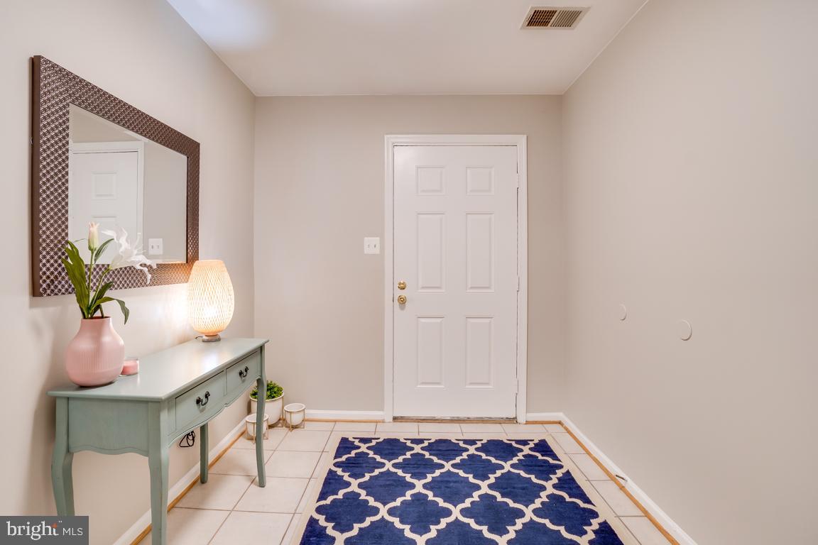7314 Fountain Spring Court Springfield, VA 22150 - Photo 2 of 26 Extra Large Inviting Foyer