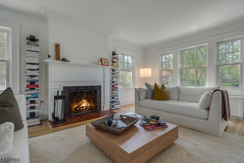 5 Ardsley Road Glen Ridge, NJ 07028 - Photo 3 of 50