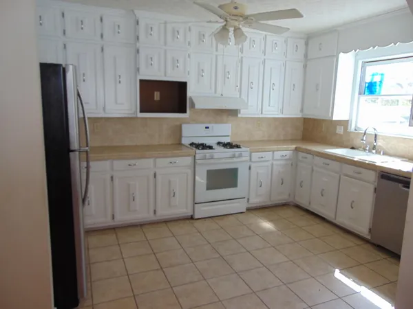 $975 | 59 North Whitehead Street, Warrenton, GA 30828