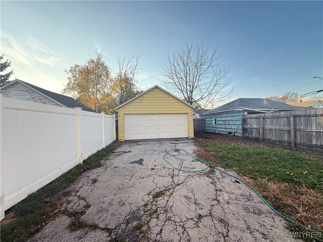 $164,900 | 490 South Ogden Street, Unit W, Buffalo, NY 14206