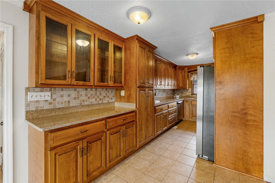 402 Little John Trail Anderson, SC 29621 - Photo 6 of 26