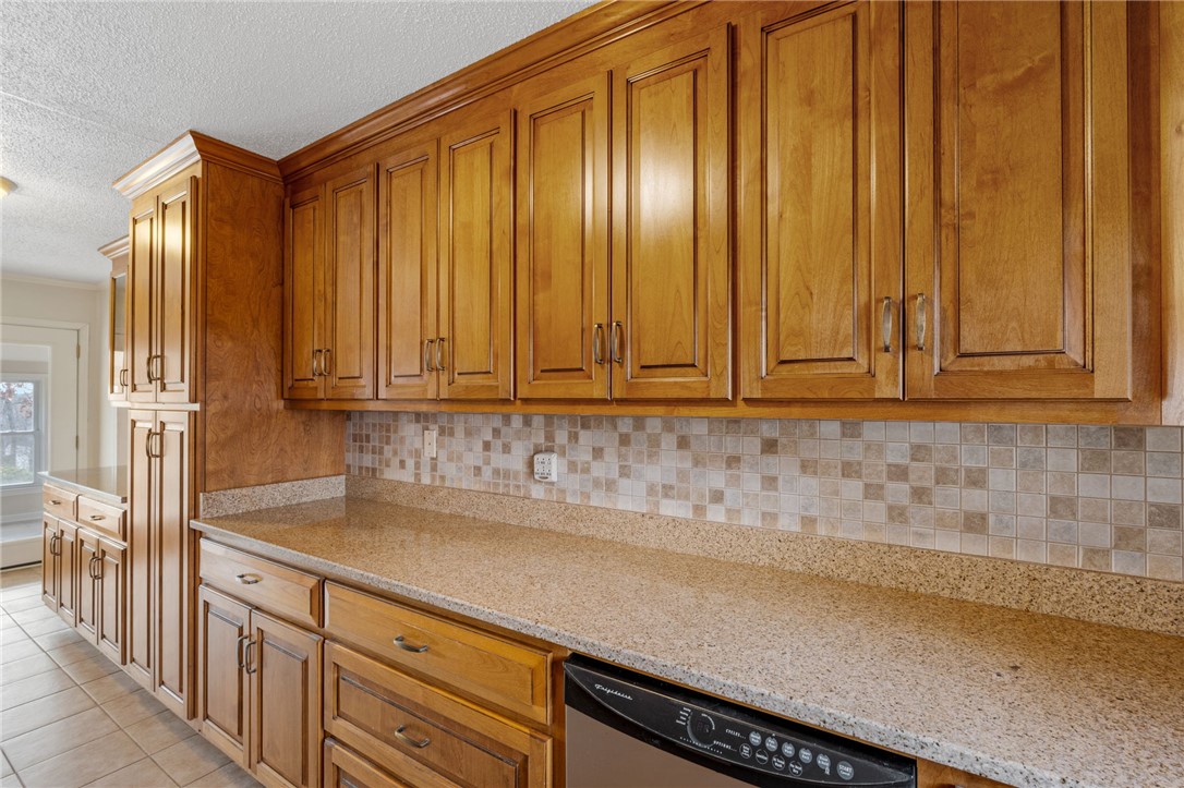 402 Little John Trail Anderson, SC 29621 - Photo 9 of 26