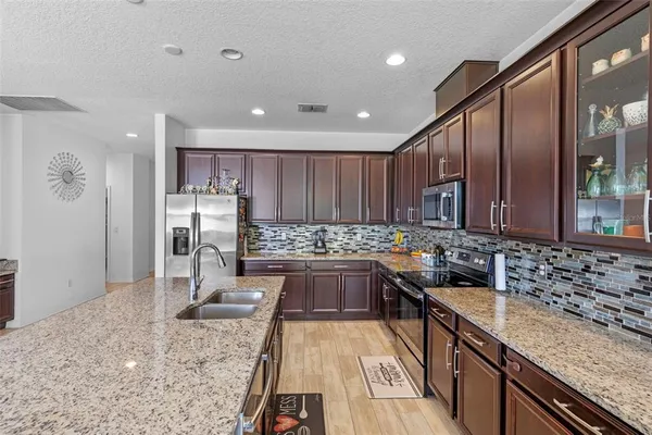 $2,900 | 985 Fallcreek Point, Sanford, FL 32771