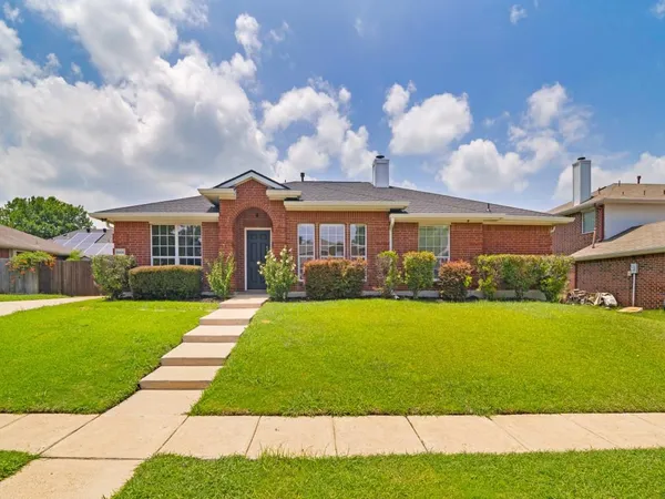 $364,999 | 8605 Scooner Street, Rowlett, TX 75089