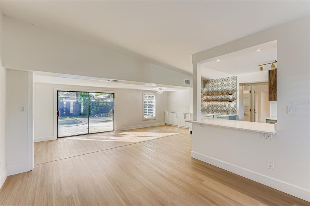 1302 Cole Road Orlando, FL 32803 - Photo 5 of 28