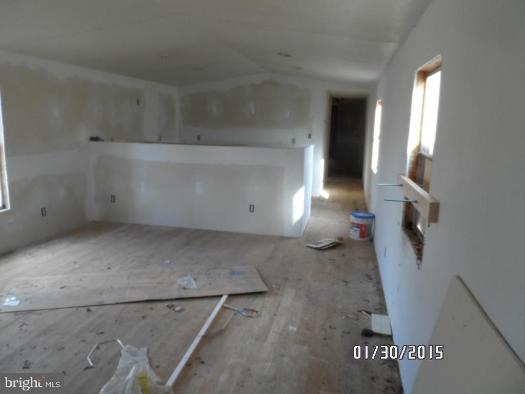 130 Spicers Mill Road Orange, VA 22960 - Photo 4 of 9 Living Room