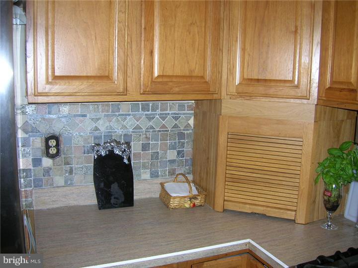 504 Elford Road Fairless Hills, PA 19030 - Photo 7 of 10 Gallery Image 7
