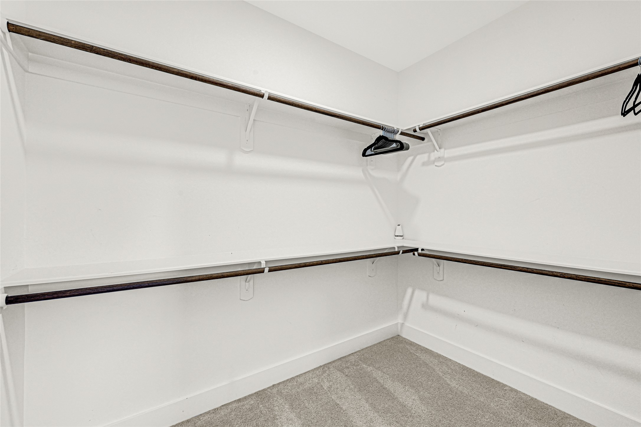 6835 Weston Street, Unit B Houston, TX 77021 - Photo 12 of 16 Walkin Closet