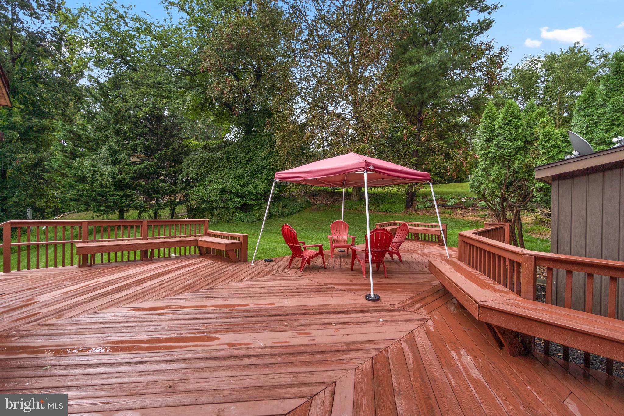 7209 Denberg Road Baltimore, MD 21209 - Photo 44 of 49 Deck