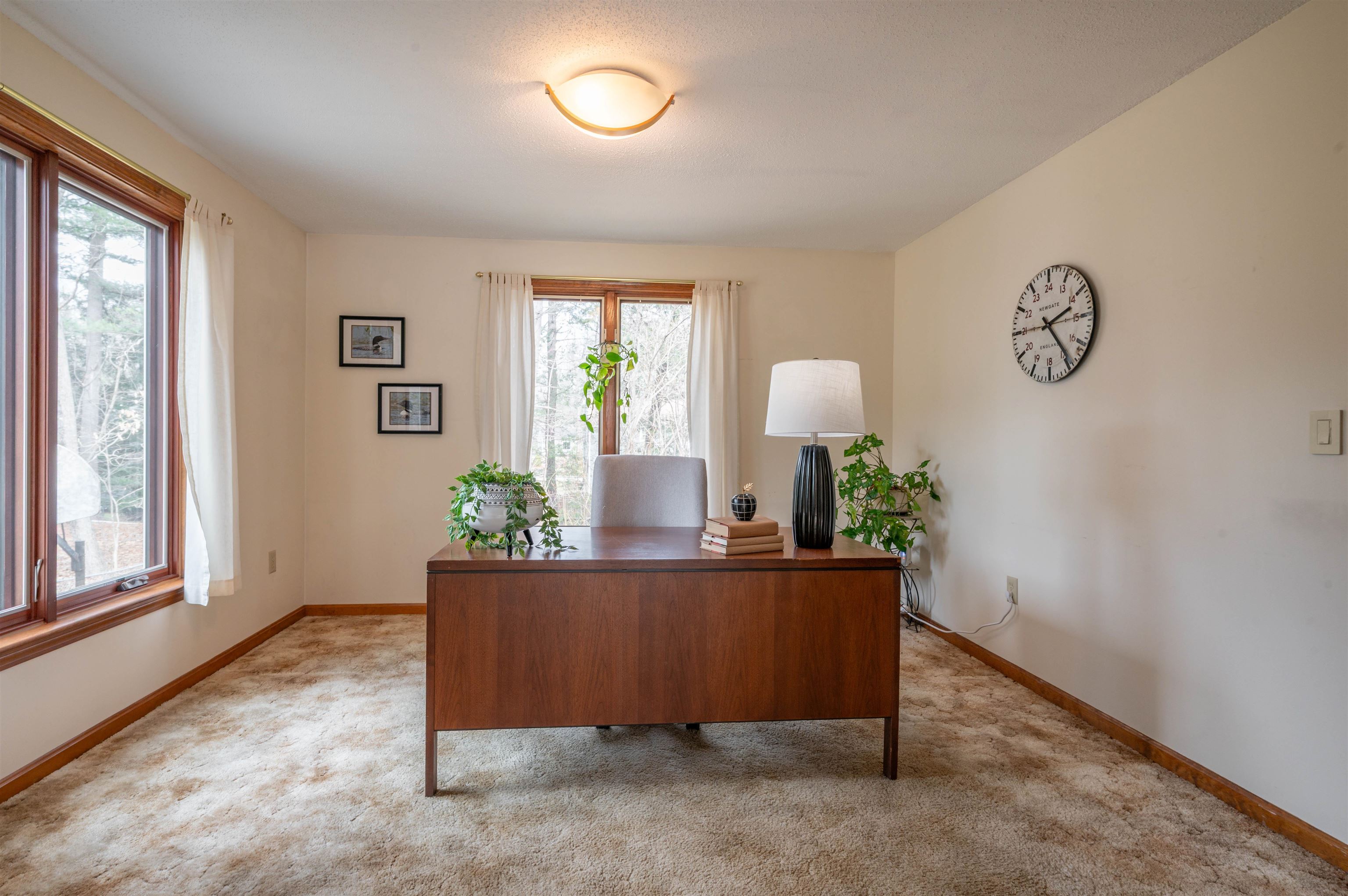 45 Pemberton Road Nashua, NH 03063 - Photo 13 of 37