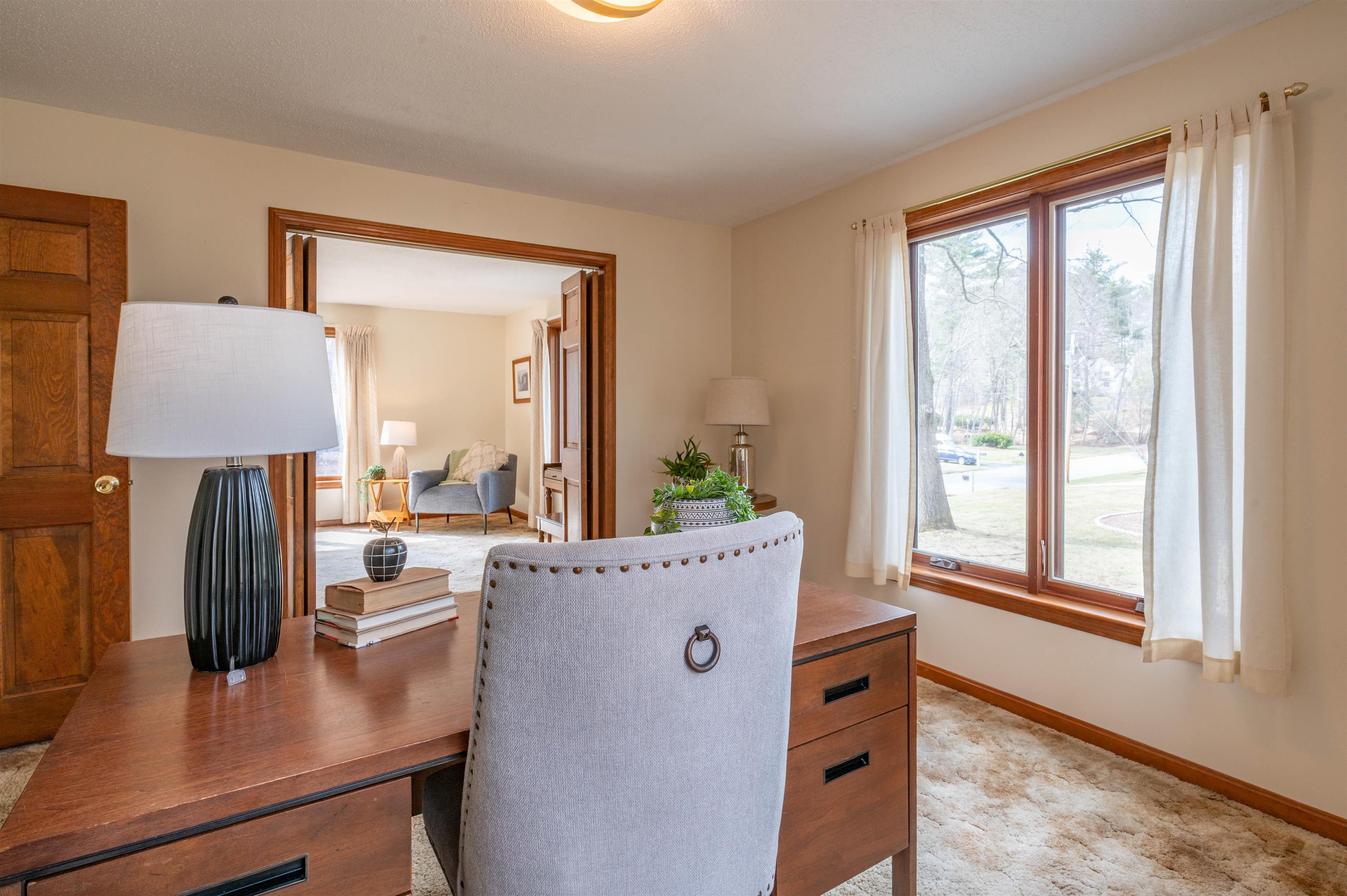 45 Pemberton Road Nashua, NH 03063 - Photo 14 of 37