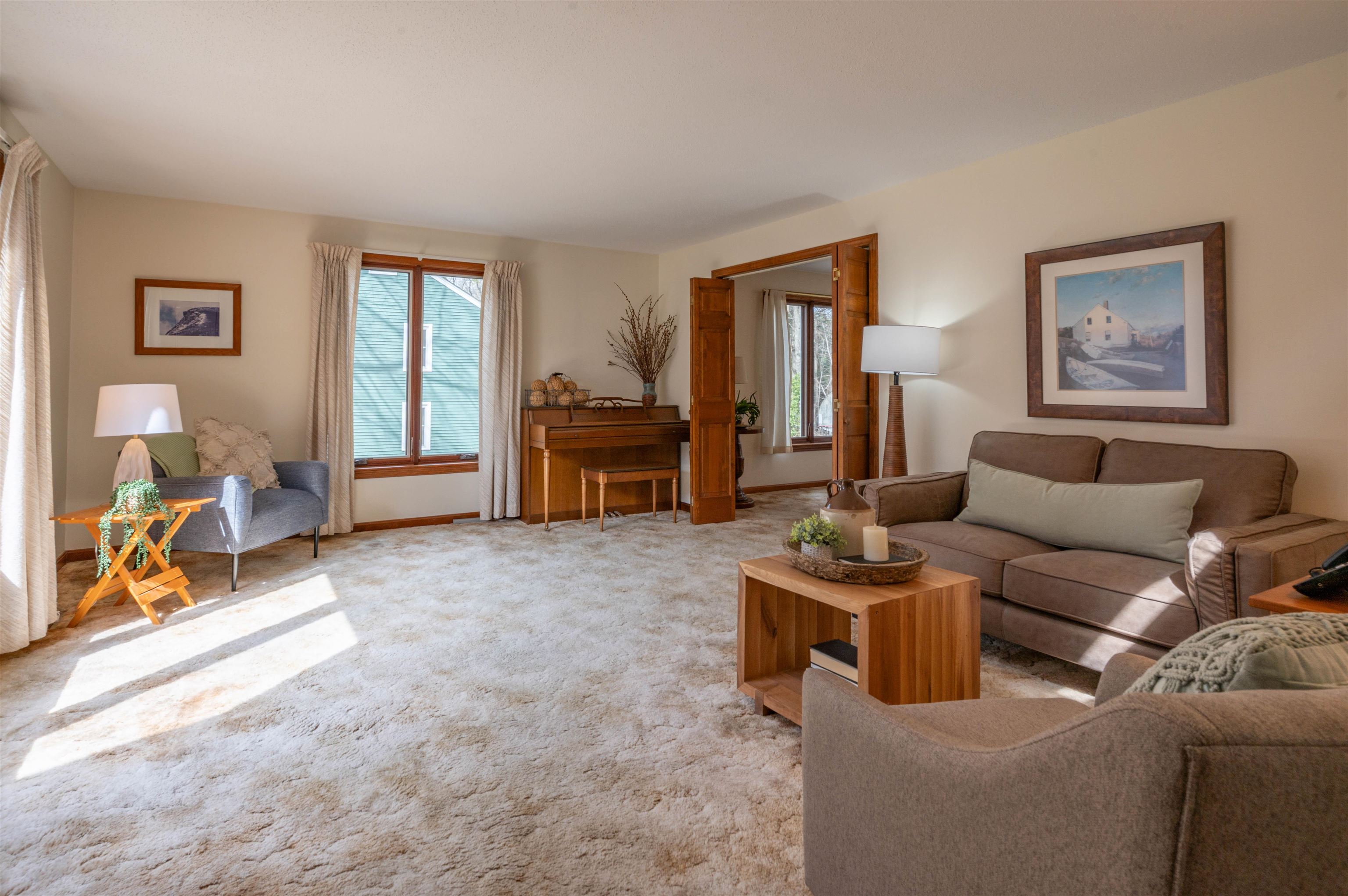 45 Pemberton Road Nashua, NH 03063 - Photo 17 of 37