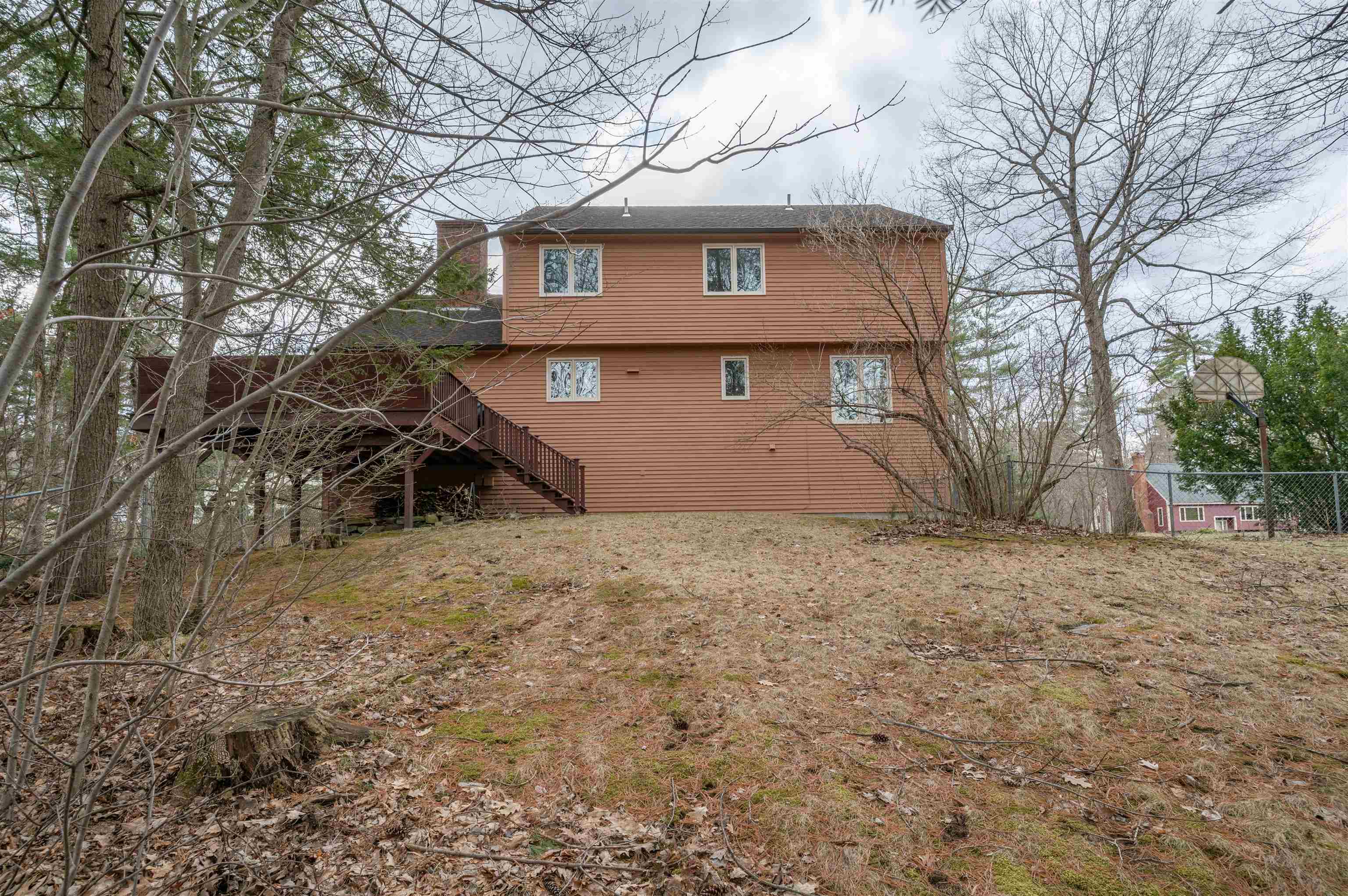 45 Pemberton Road Nashua, NH 03063 - Photo 33 of 37