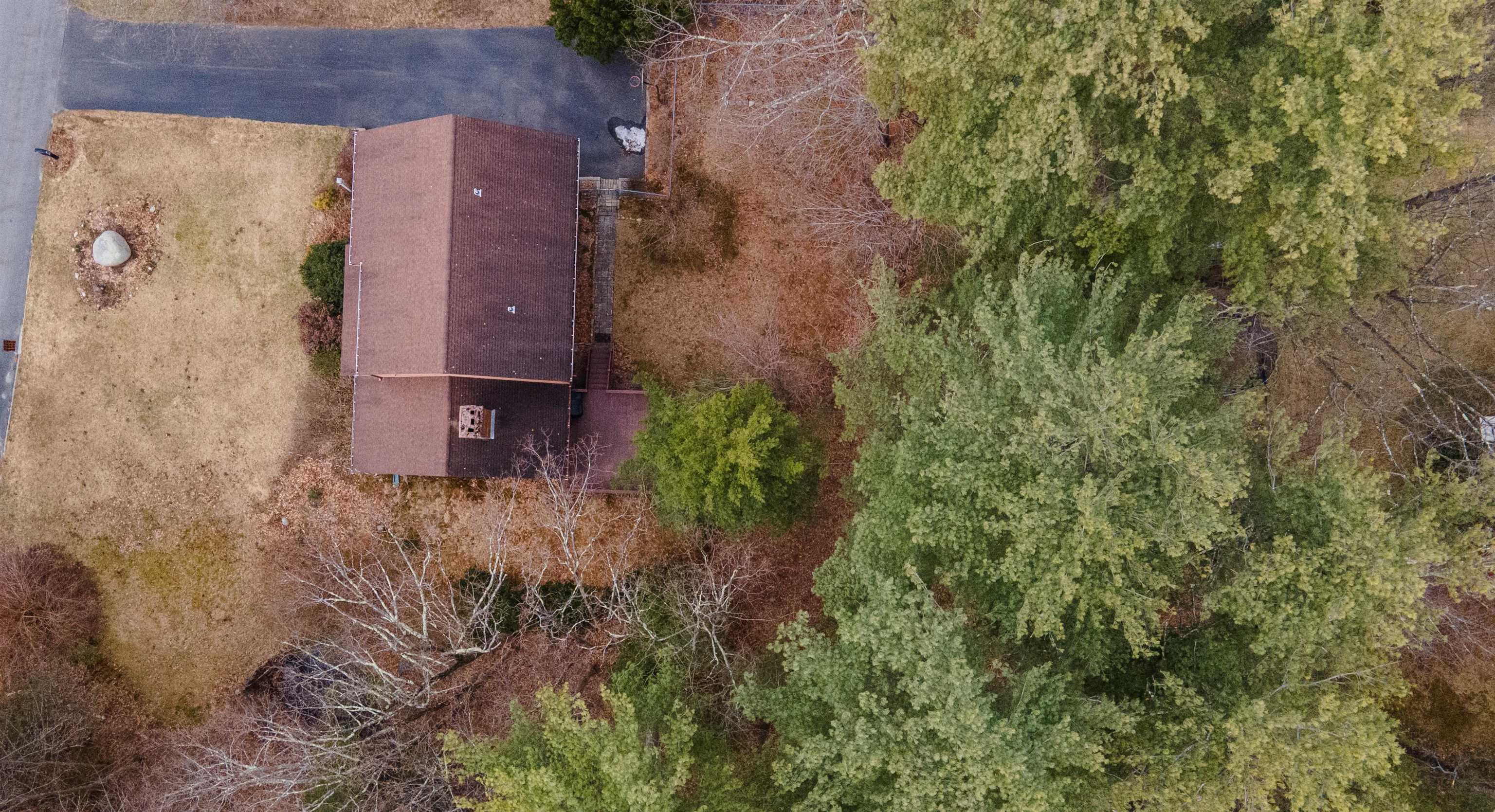 45 Pemberton Road Nashua, NH 03063 - Photo 36 of 37