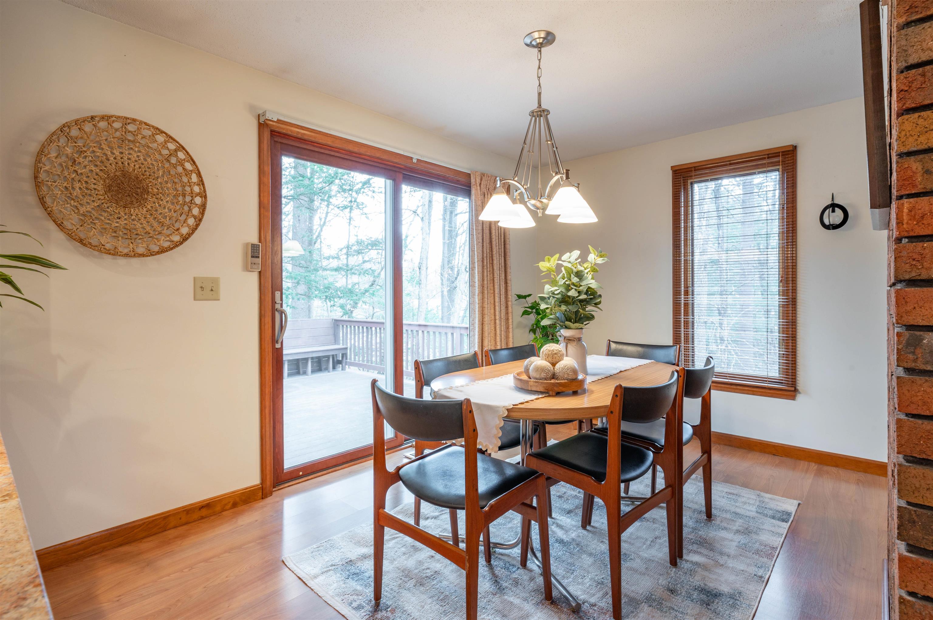 45 Pemberton Road Nashua, NH 03063 - Photo 9 of 37