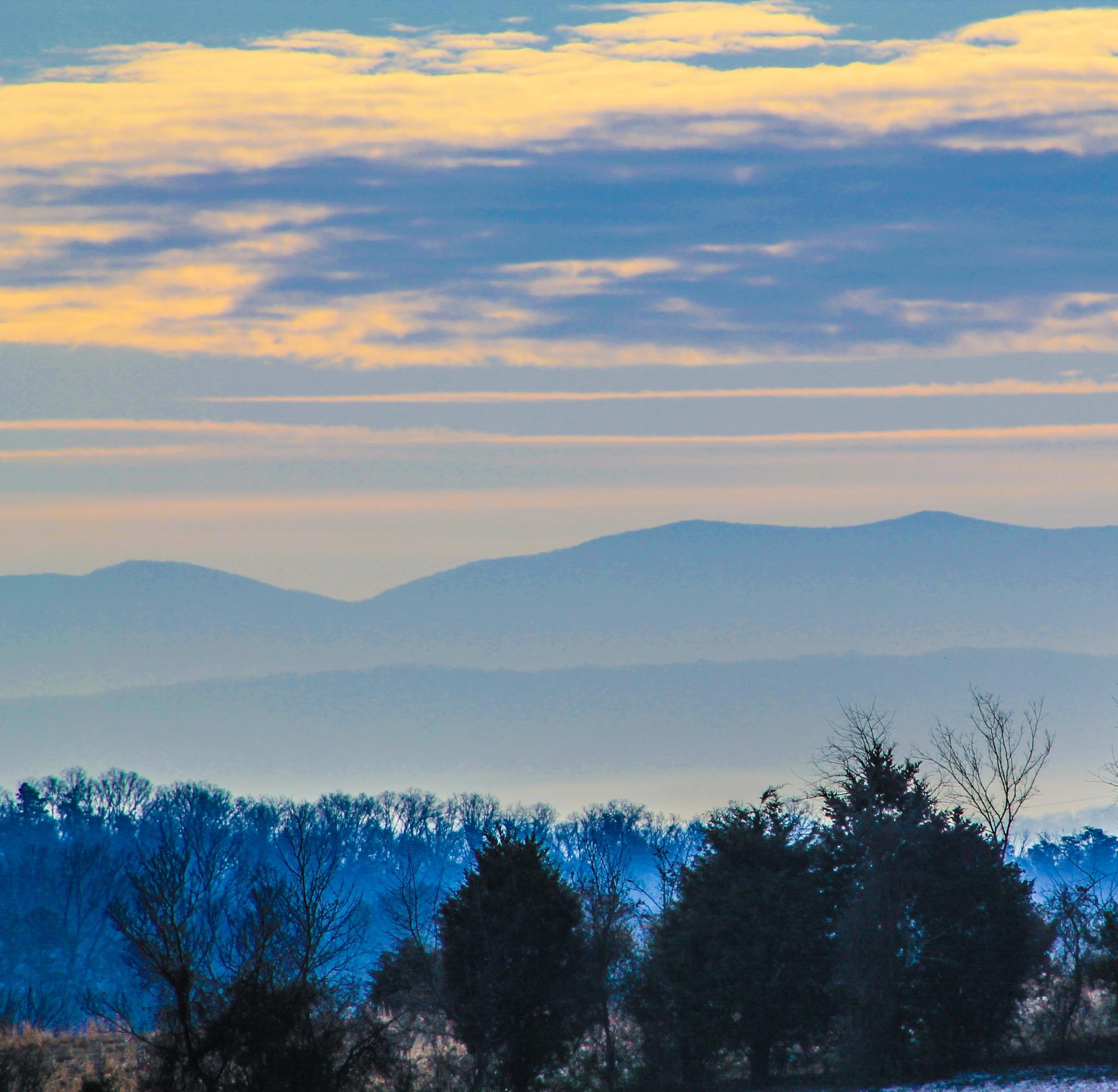 Evans Mountains