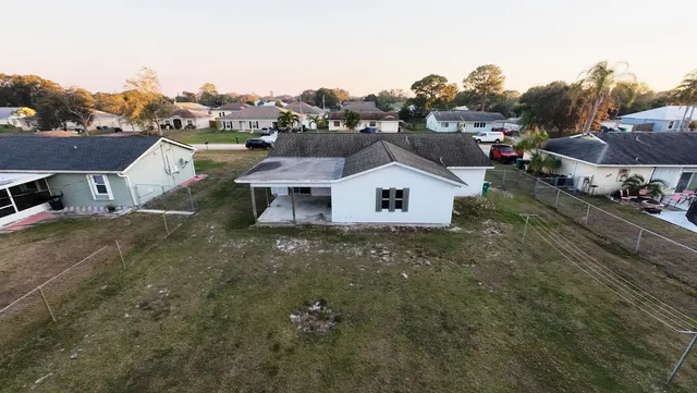 $264,900 | 443 Southwest Meadow Terrace, Port St. Lucie, FL 34984