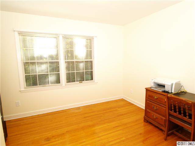 5935 Gate Post Road Charlotte, NC 28211 - Photo 10 of 10 a view of a room with toys and wooden floor